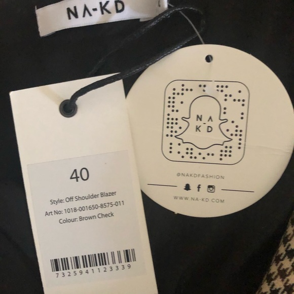 FABULOUS and ADORABLE  Brand New checked blazer - Picture 7 of 8